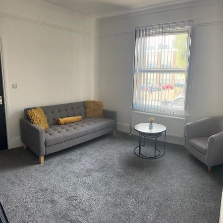 ברנטפורד New Apartment 3 מראה חיצוני תמונה